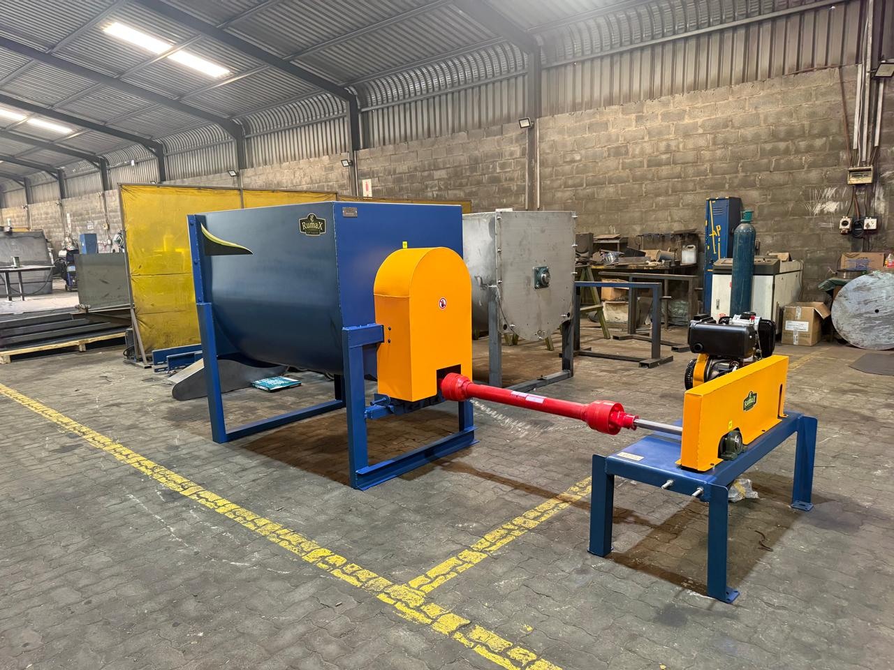 0.5 Ton Concentrate Mixer