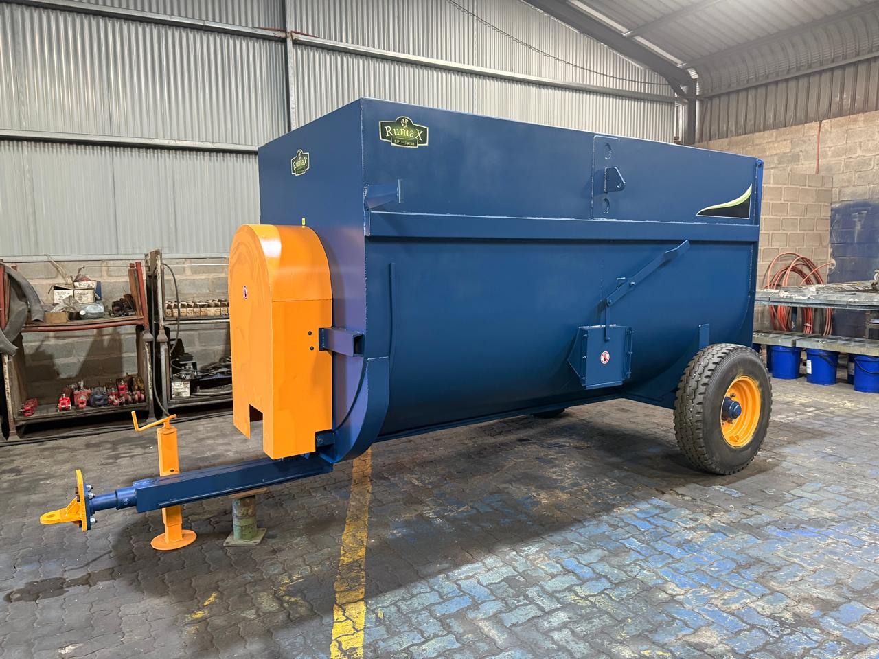 2 Ton Concentrate Mixer