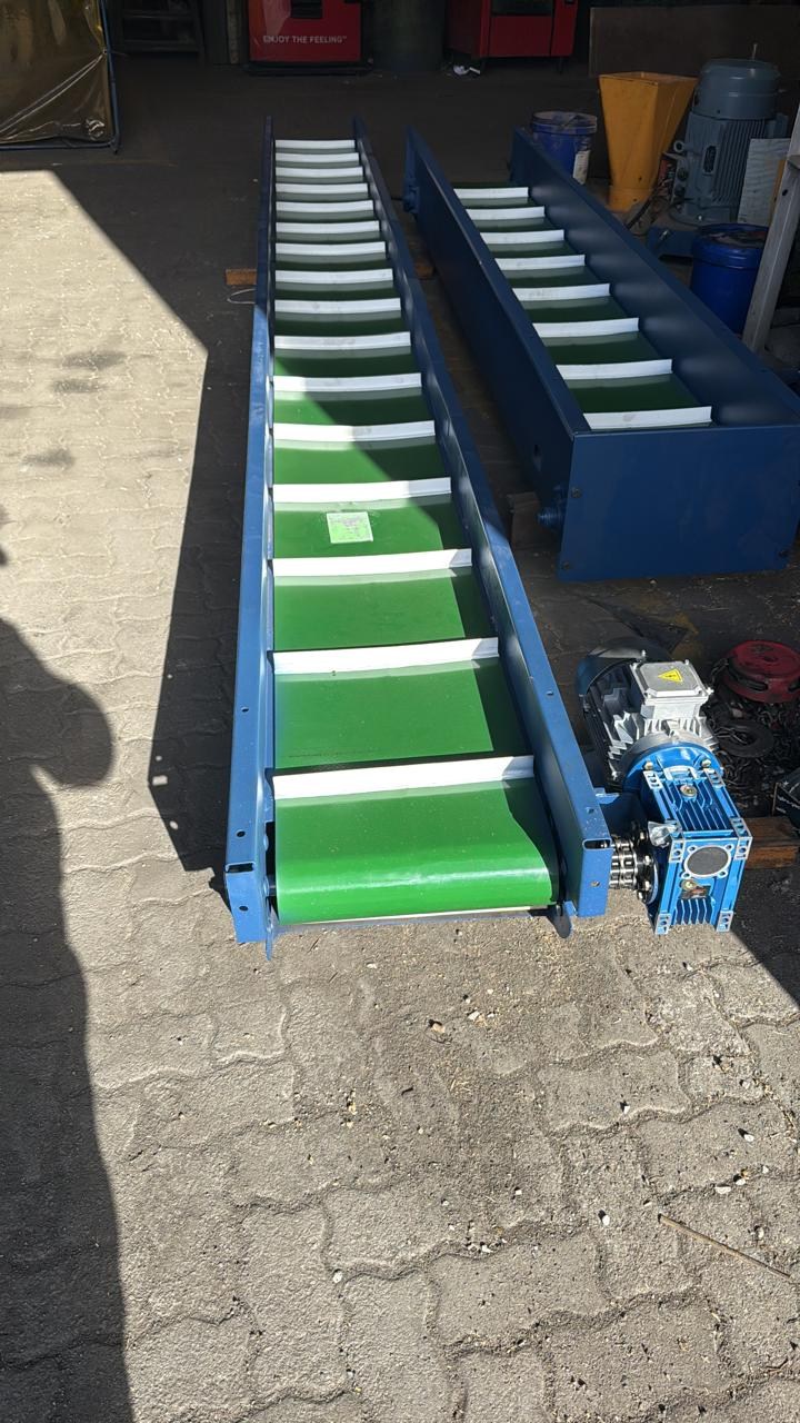 Conveyors, Augers & Flights by Rumax